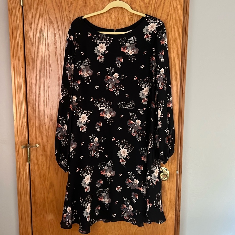 Loft plus wildflower flounce dress